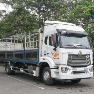 Xe tải thùng NX 4x2 mui bạt 9M8