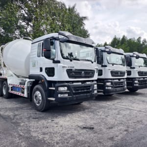 Xe trộn HOWO V7X-350HP 10M3