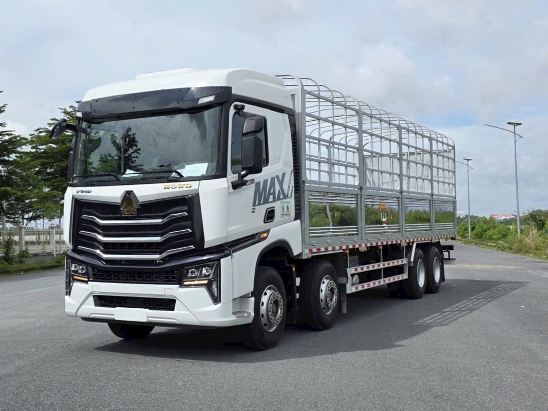 Xe tải HOWO MAX350 khung mui phủ bạt 9M7